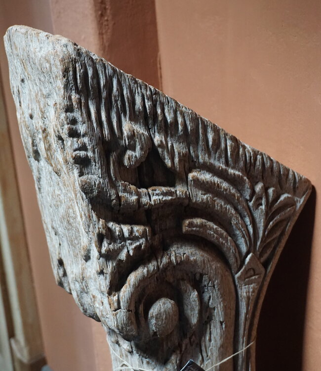 Rene Houtman Ornament Wandconsole | H110 x B18 x D30 cm