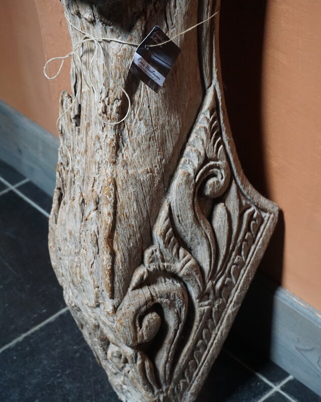 Rene Houtman Ornament Wandconsole | H110 x B18 x D30 cm