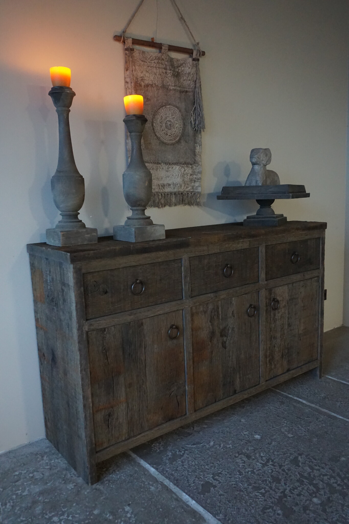 Rene Houtman Sidetable Oud Eikenhout Geborsteld | H90xB150xD45 cm