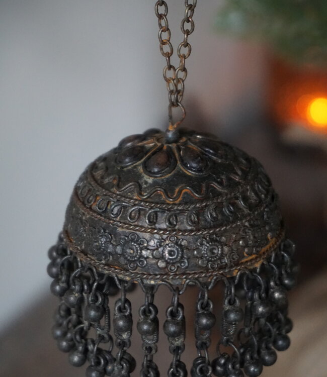 Rene Houtman Metalen Verweerde Hanger | India | Rond  | L18 cm