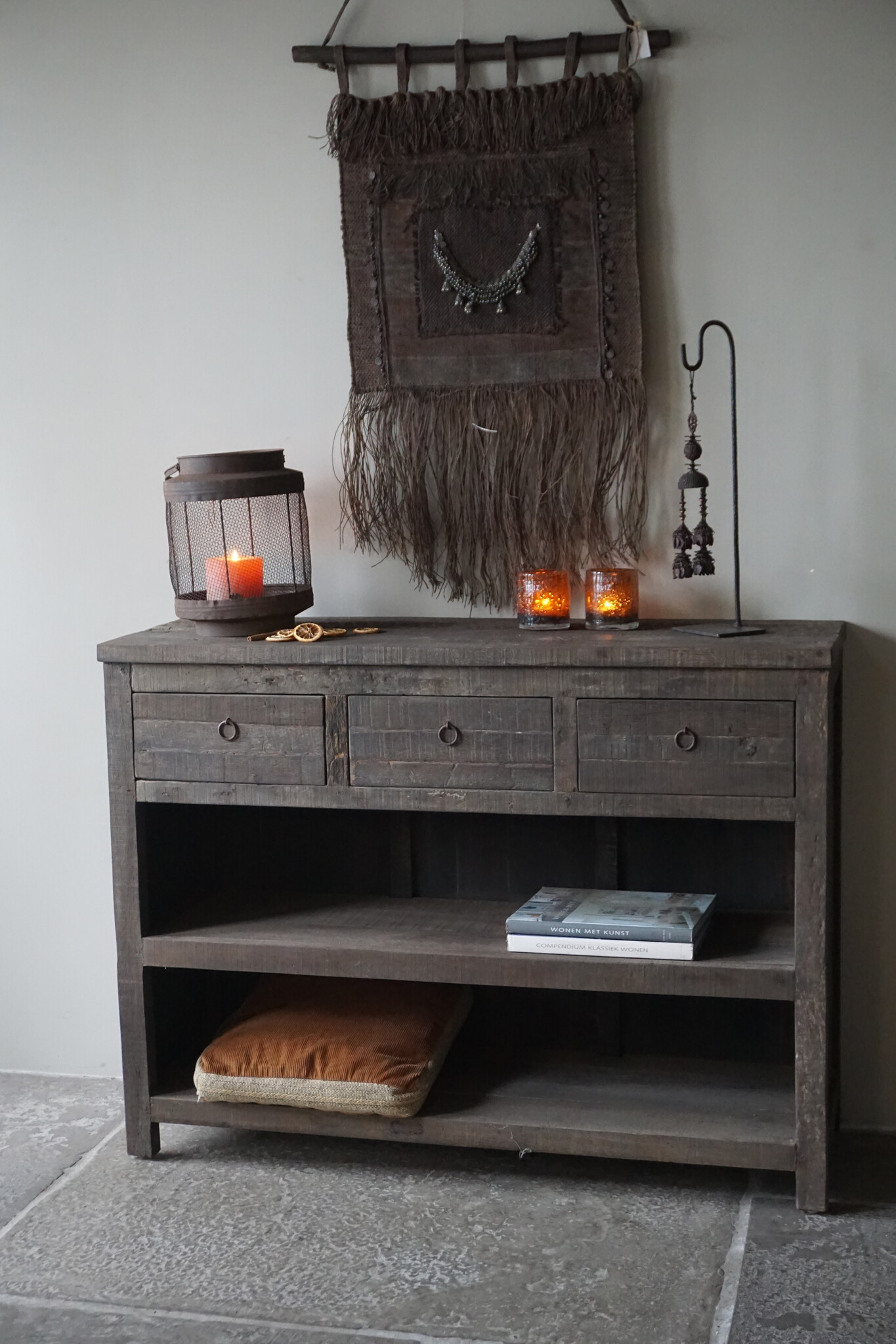 Rene Houtman Sidetable | Oud Hout | 3 Lades | H91,5 x B121 x D40 cm