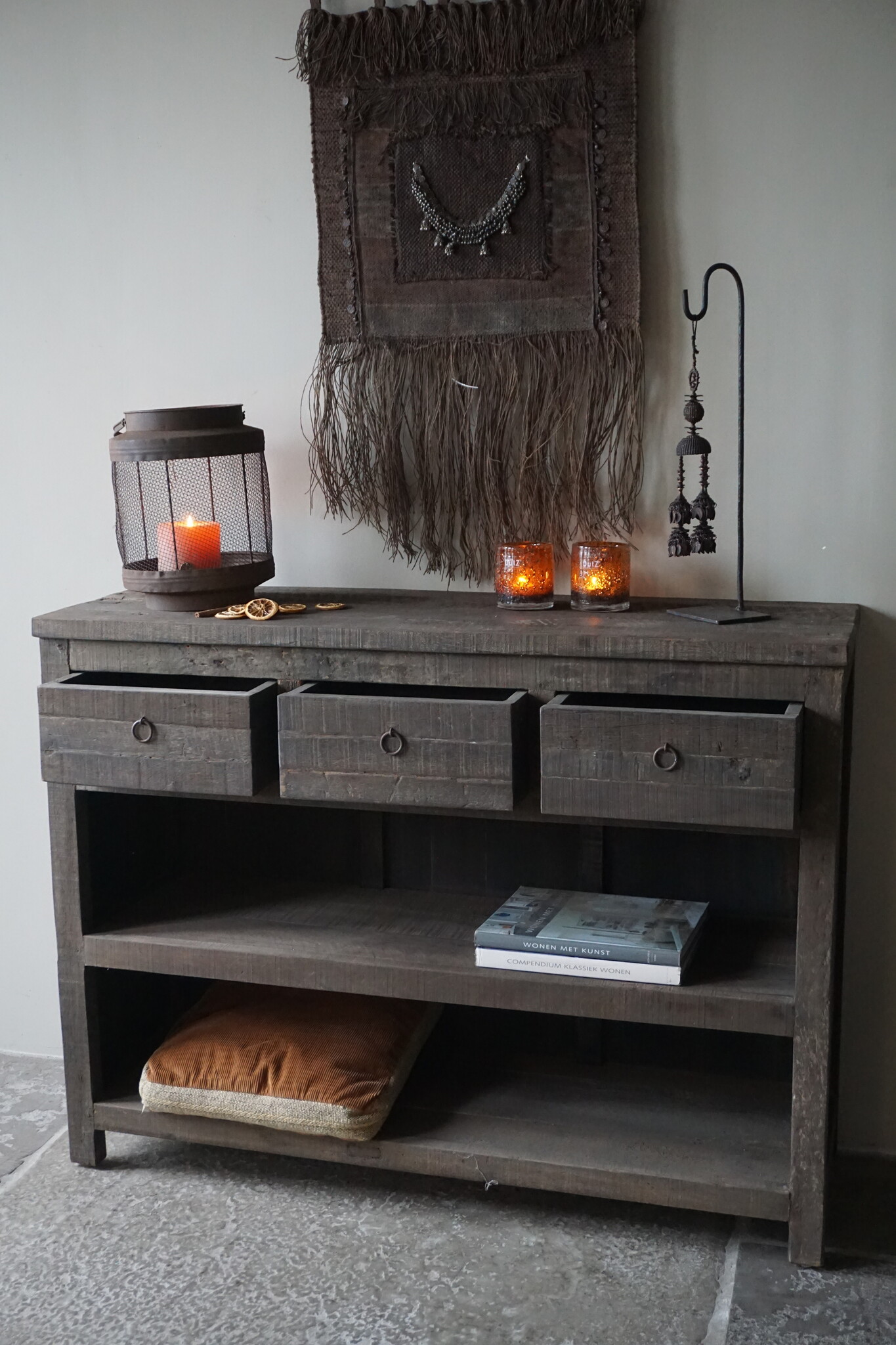 Rene Houtman Sidetable | Oud Hout | 3 Lades | H91,5 x B121 x D40 cm