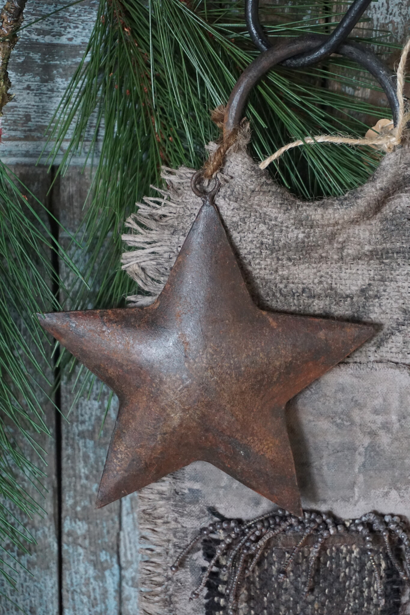 Rene Houtman Deurhanger Met Kerstster En Franjes | L19 X B18 cm