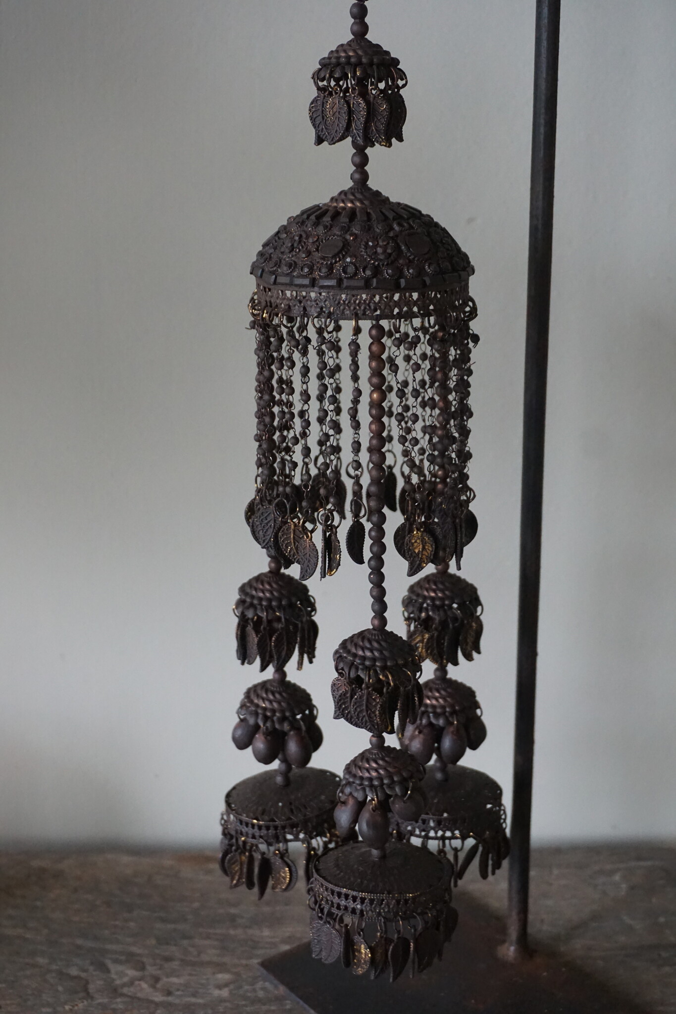 Rene Houtman Standaard Met Ornament | H52xB12xD10 cm