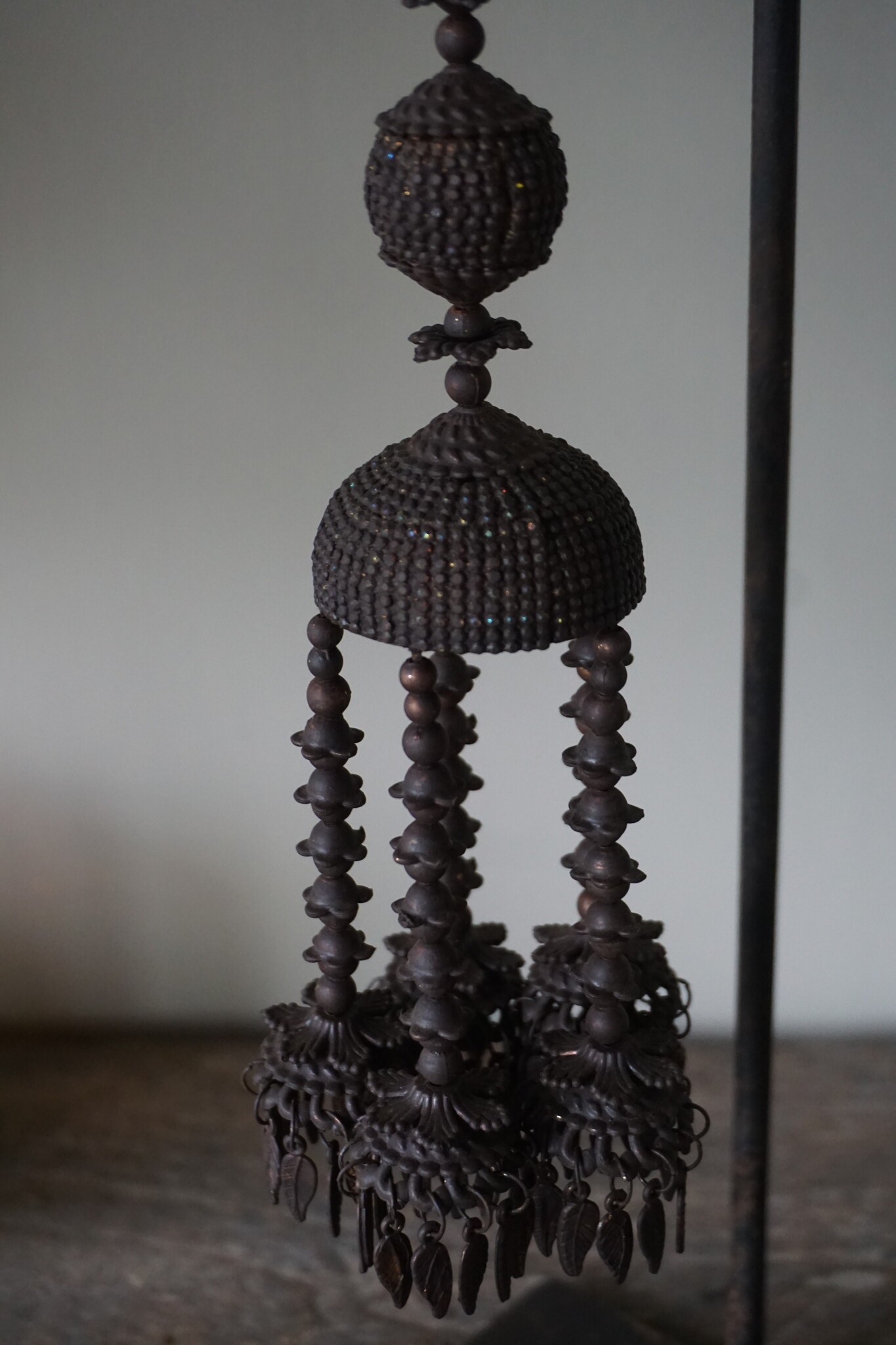Rene Houtman Authentieke Standaard Met Ornament | H52xB12xD10 cm