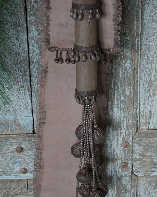 Rene Houtman Decolint Met Houten Klos | H74 x B13 cm