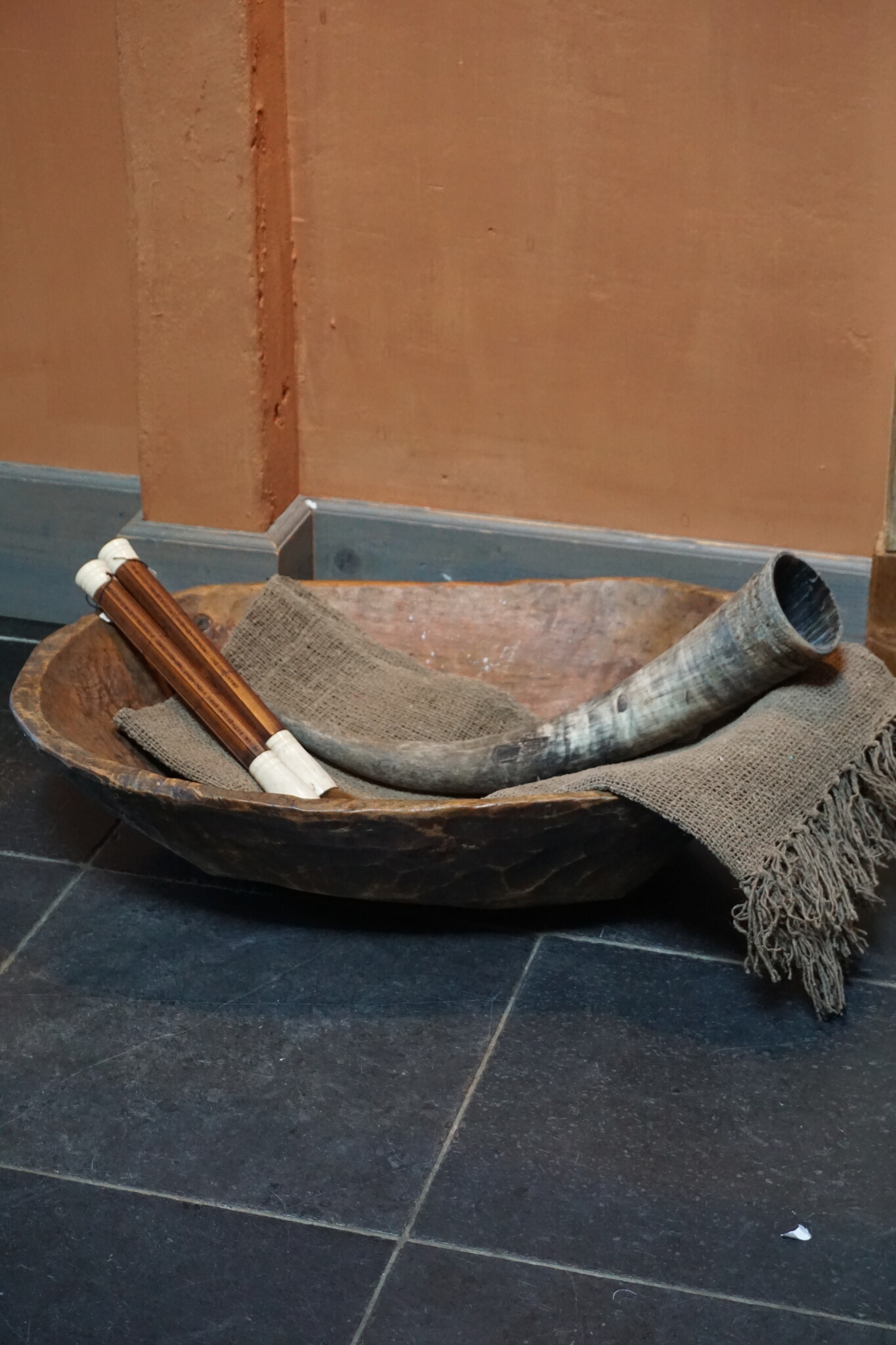 Rene Houtman Grote Houten Bak | H17 x B67 x D46 cm