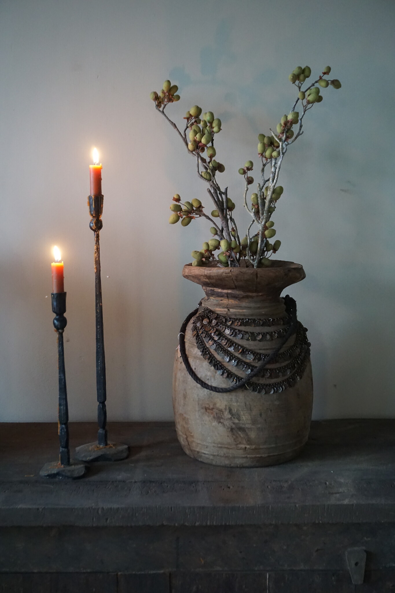 Rene Houtman Nepalese Houten Pot | Incl. Ketting | H40,5xD26 cm