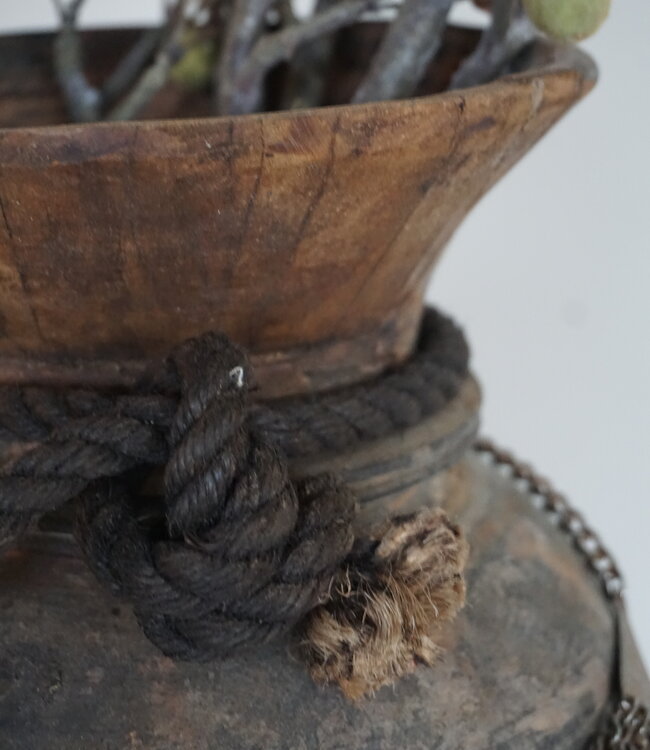 Rene Houtman Nepalese Houten Pot | Incl. Ketting | H37xD18 cm