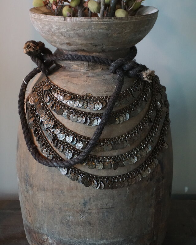 Rene Houtman Nepalese Houten Pot | Incl. Ketting | H40xD24 cm