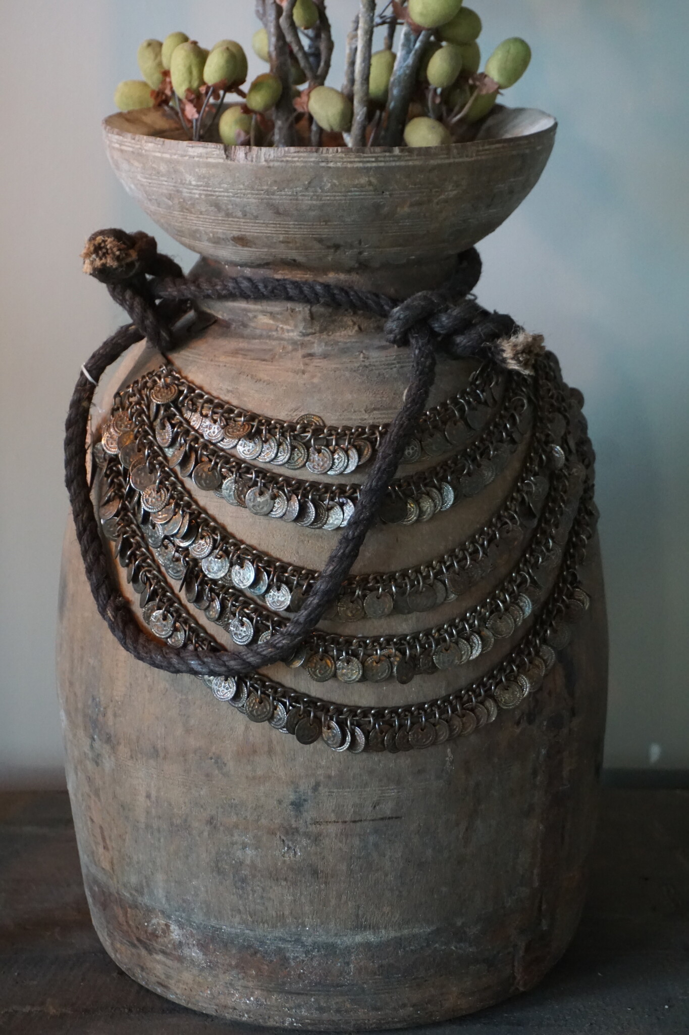 Rene Houtman Nepalese Houten Pot | Incl. Ketting | H40xD24 cm