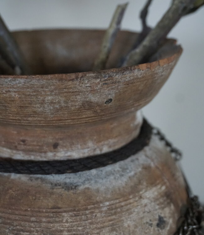 Rene Houtman Nepalese Houten Pot | Incl. Ketting | H30xD17 cm