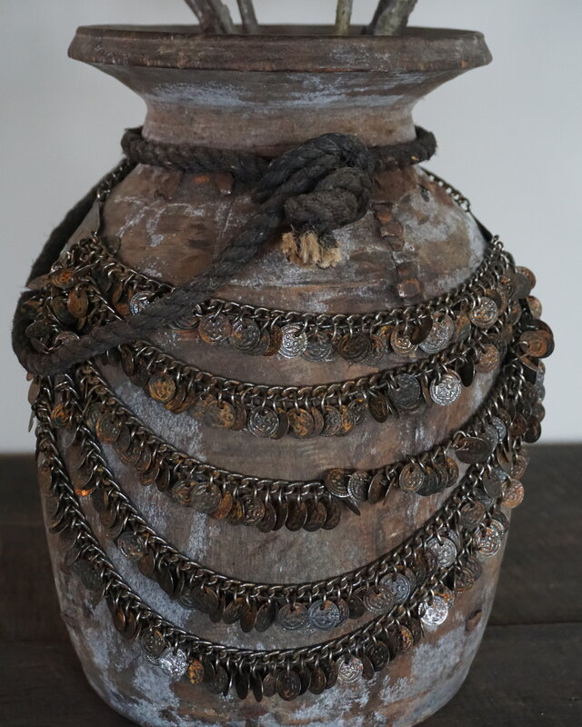 Rene Houtman Nepalese Houten Pot | Incl. Ketting | H30xD19 cm