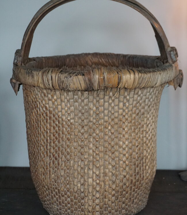 Rene Houtman Antieke Oosterse Plukmand Met Hengsel | H64 cm