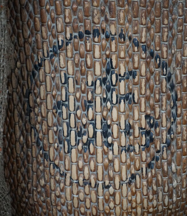 Rene Houtman Antieke Oosterse Plukmand Met Hengsel | H64xD40 cm