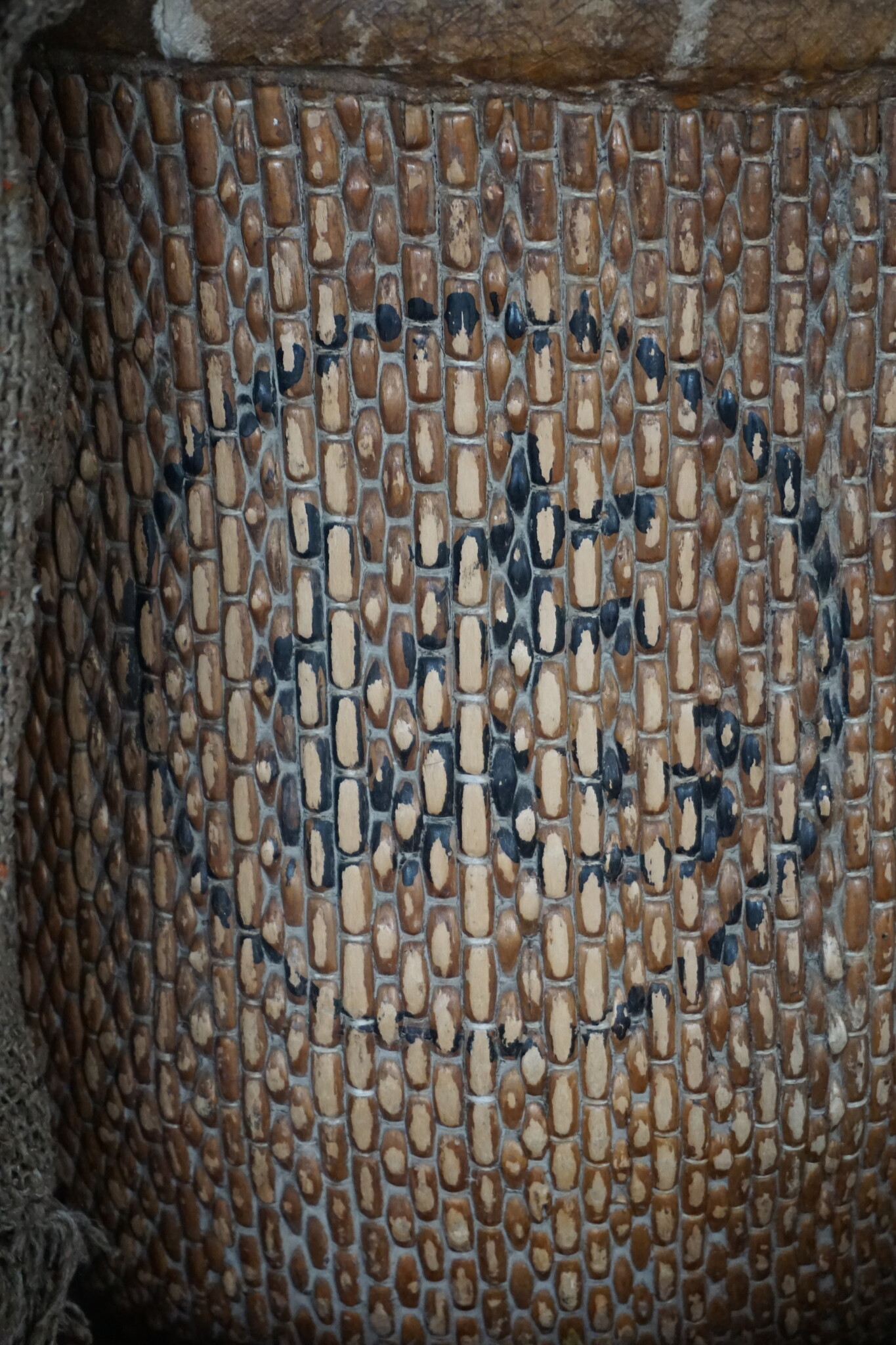 Rene Houtman Antieke Oosterse Plukmand Met Hengsel | H64xD40 cm
