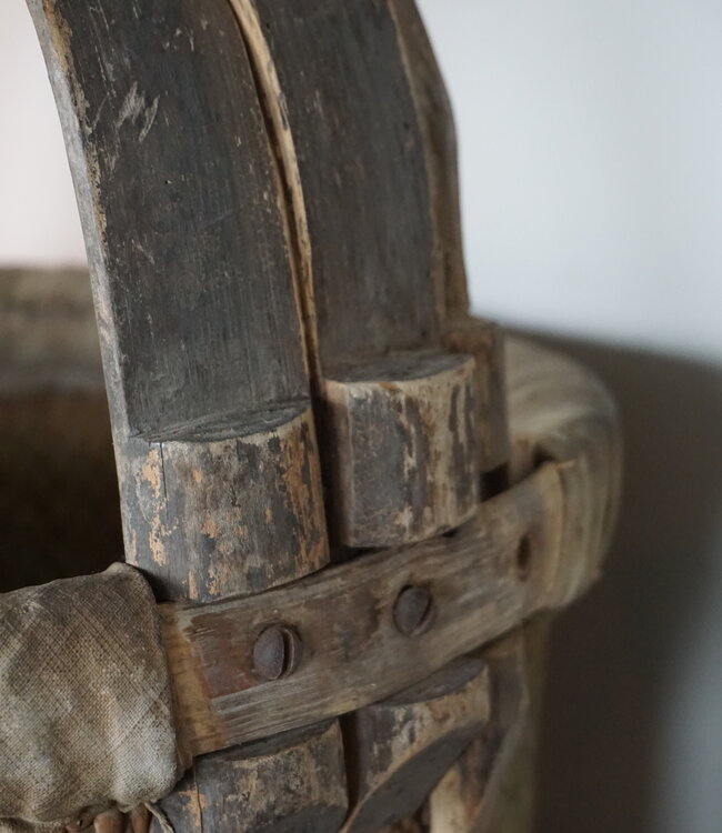 Rene Houtman Antieke Oosterse Plukmand Met Hengsel | H65xD40 cm