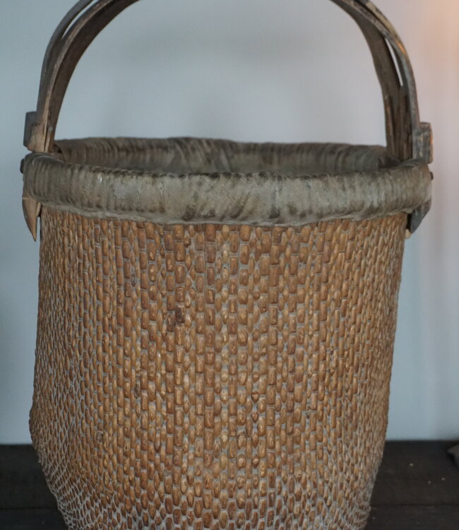 Rene Houtman Antieke Oosterse Plukmand Met Hengsel | H65xD40 cm