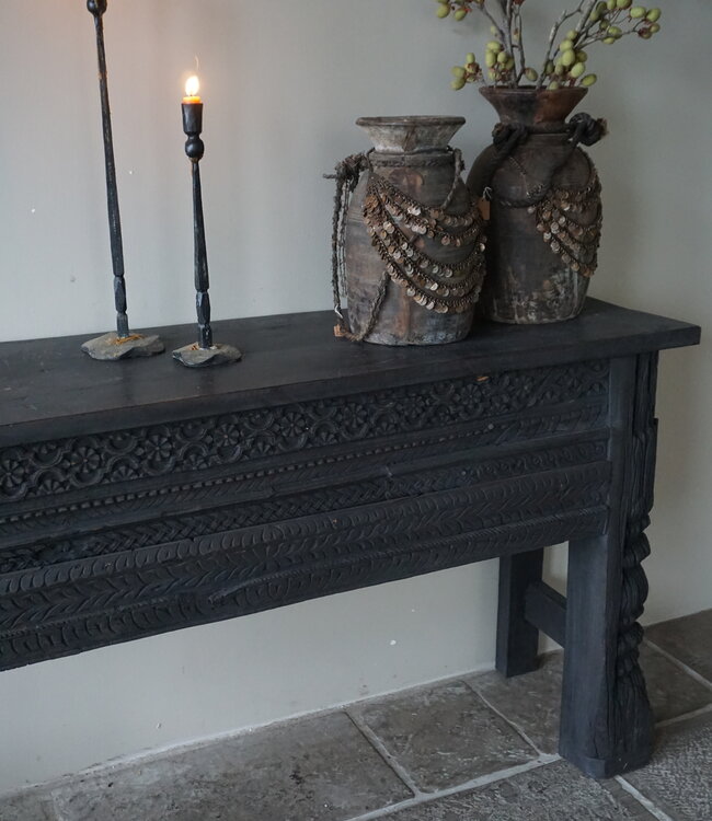 Rene Houtman Oude Wandtafel | Houtsnijwerk | Zwart | B152 cm