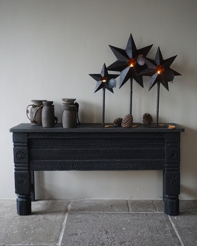 Rene Houtman Oude Wandtafel | Zwart | Houtsnijwerk | B152 cm