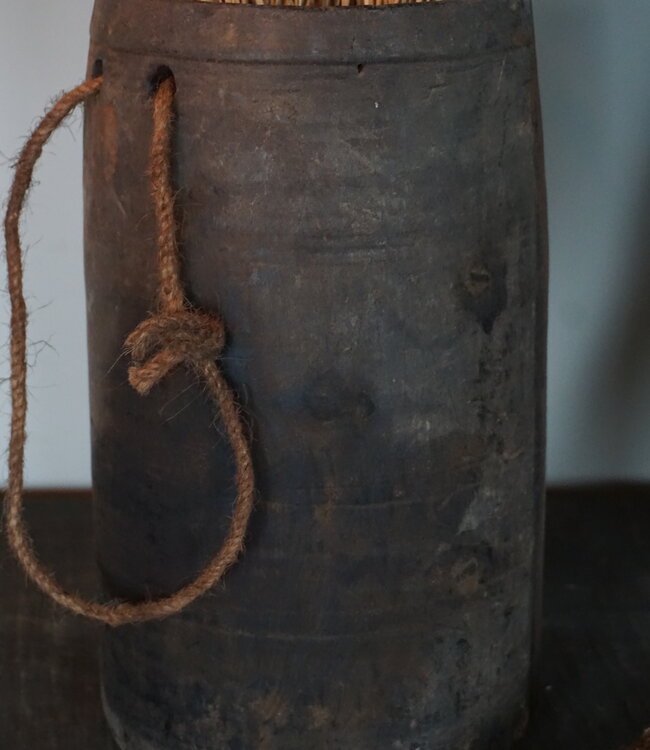 Aura Peeperkorn Nepalese Houten Pot | H27 x D18 cm