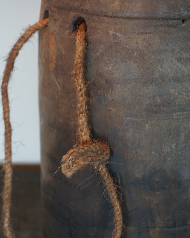 Aura Peeperkorn Nepalese Houten Pot | H27 x D18 cm