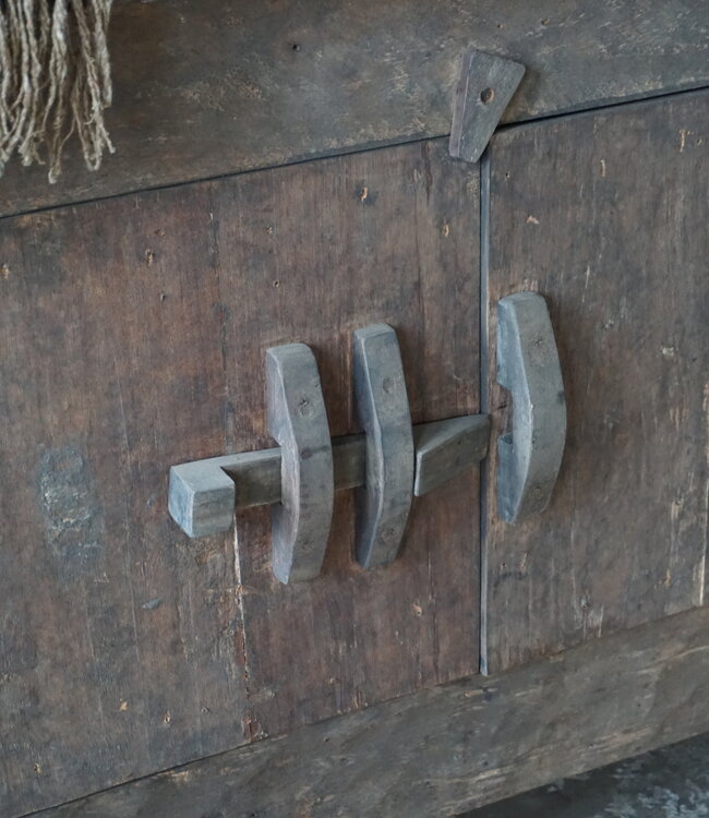 Aura Peeperkorn Old Farm TV-Meubel | H72 x B180 x D50 cm