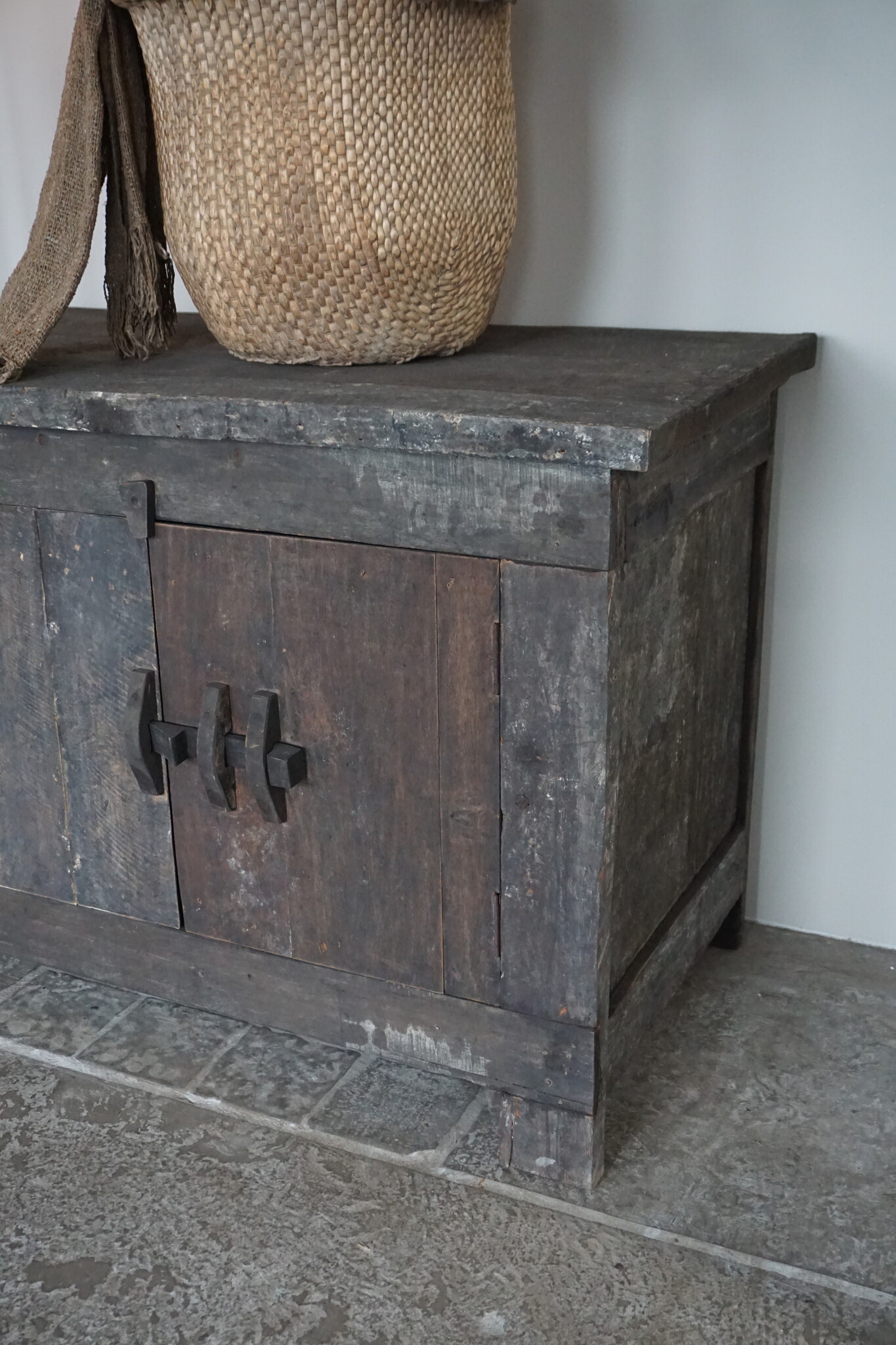 Aura Peeperkorn Old Farm TV-Meubel | H80 x B200 x D61,5 cm