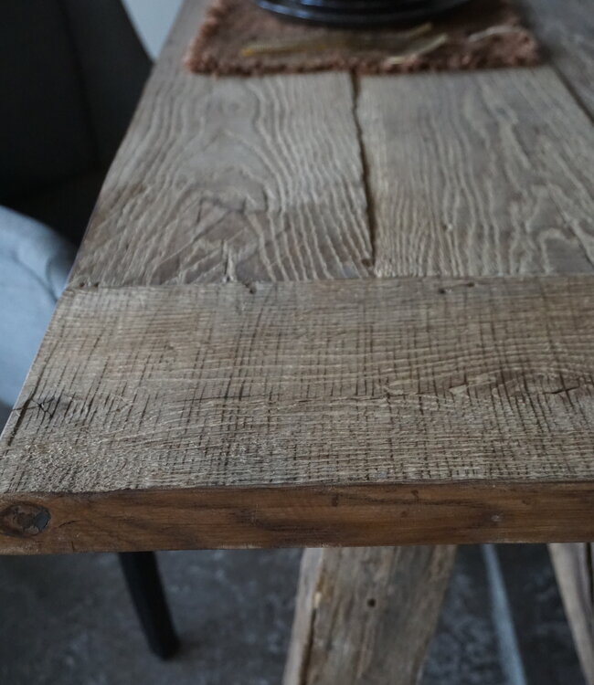 Rene Houtman Oud Eikenhouten Tafel | B300xD100xH79  cm
