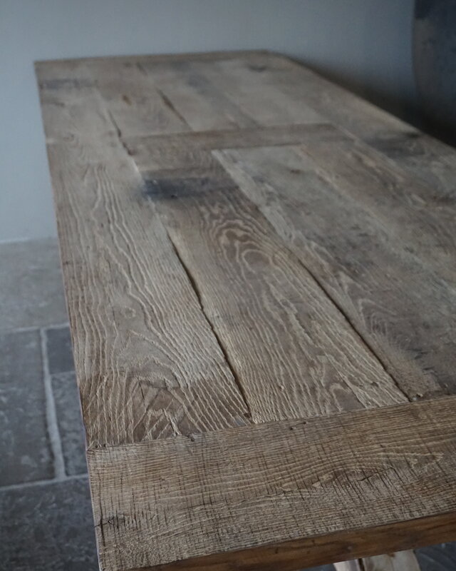 Rene Houtman Oud Eikenhouten Tafel | B300xD100xH79 cm
