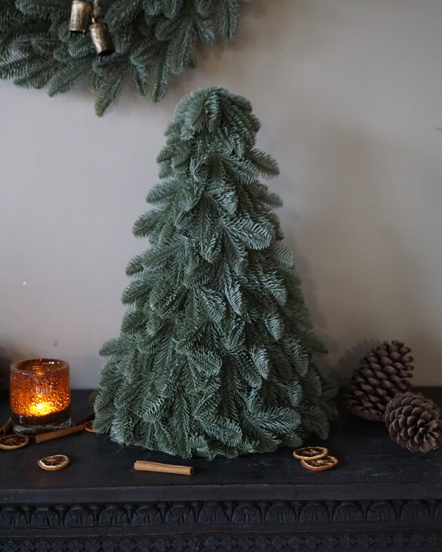Brynxz Nobilis Kerstboom Exclusief LED | 35x H52