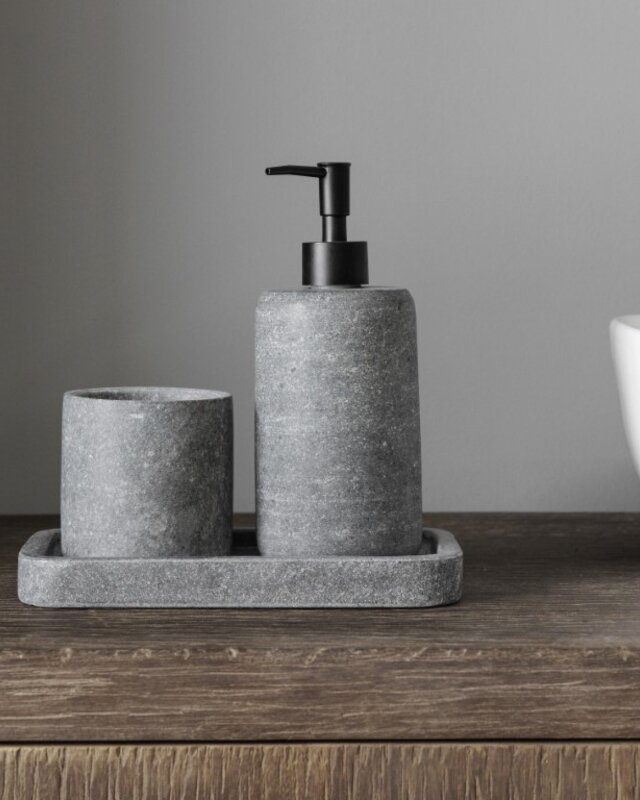 Be-Uniq Zeep Dispenser set van 3 | Andesite Lavastone Grey | H22xB22xD12 cm