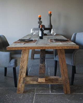 Rene Houtman Oud Eikenhouten Tafel | L300 x D100 x H78 cm