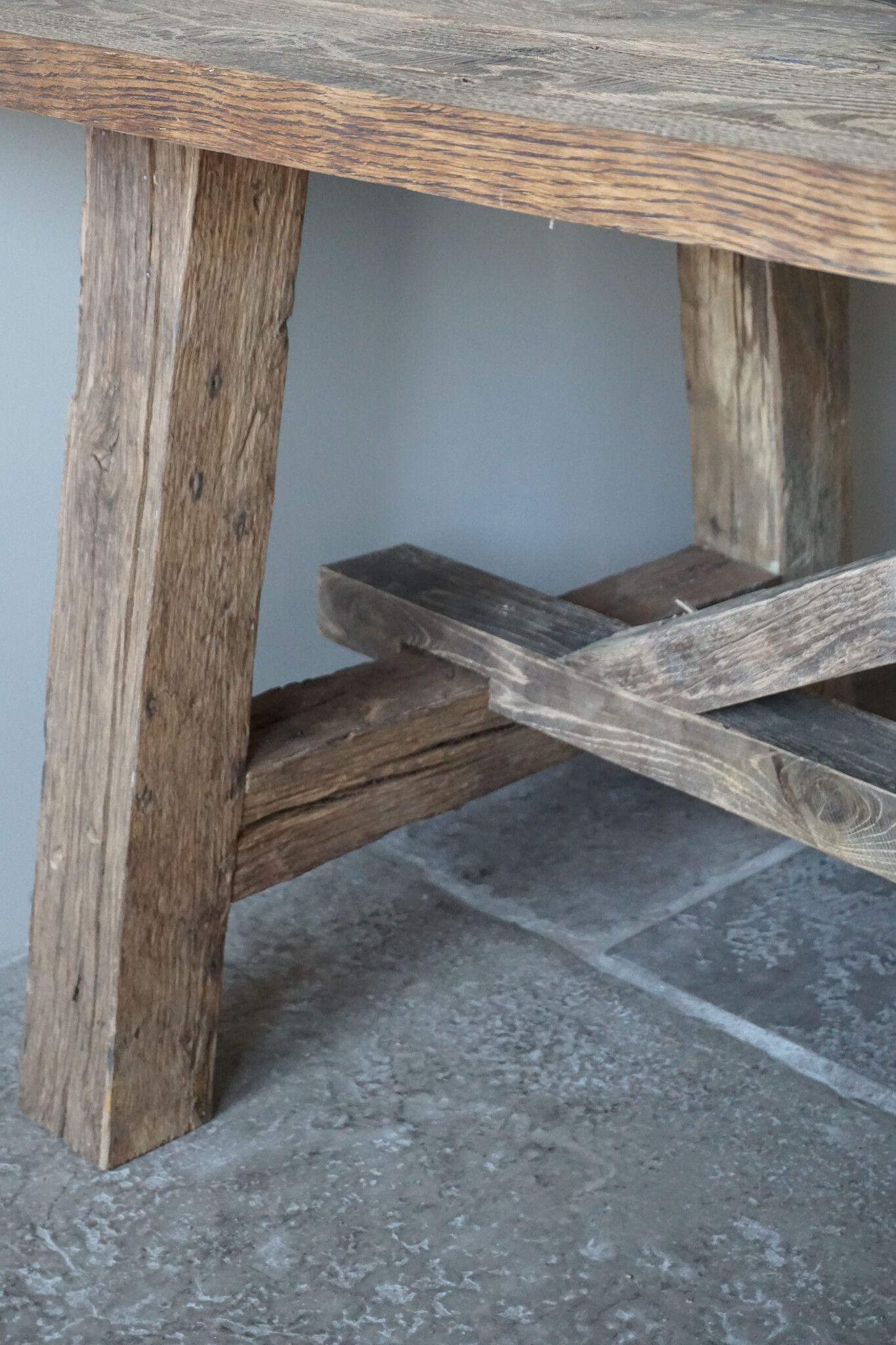 Rene Houtman Oud Eikenhouten Tafel | L300 x D100 x H78 cm