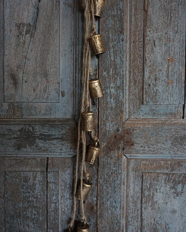 Brynxz Tros Met 8 Bellen | Antiek Goud | L80 cm