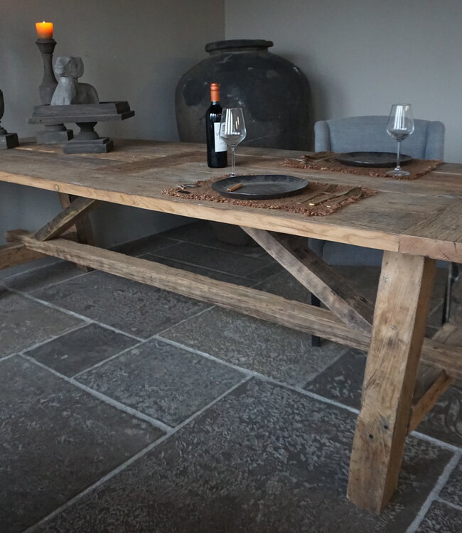 Rene Houtman Oud Eikenhouten Tafel | L270 x D100 x H78 cm