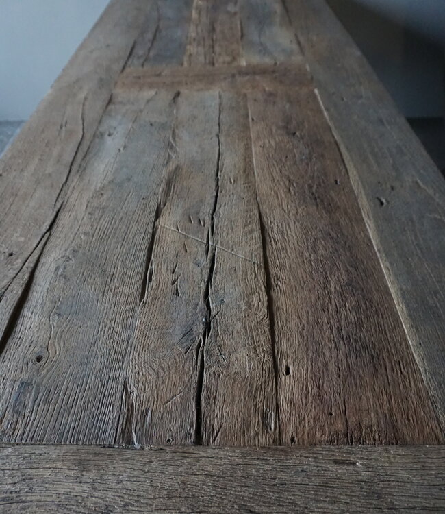 Rene Houtman Oud Eikenhouten Tafel | L270 x D100 x H78 cm