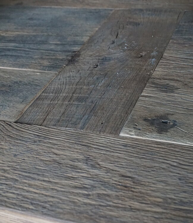 Rene Houtman Oud Eikenhouten Tafel | L270 x D100 x H78,5 cm