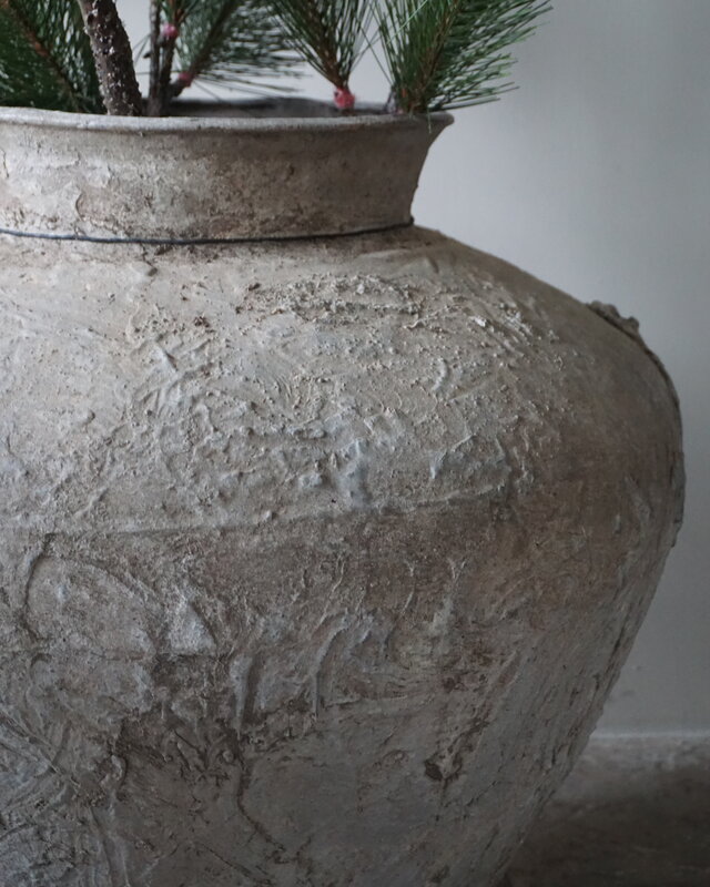 Be-Uniq Verweerde Indonesische Waterpot | D60 x H60