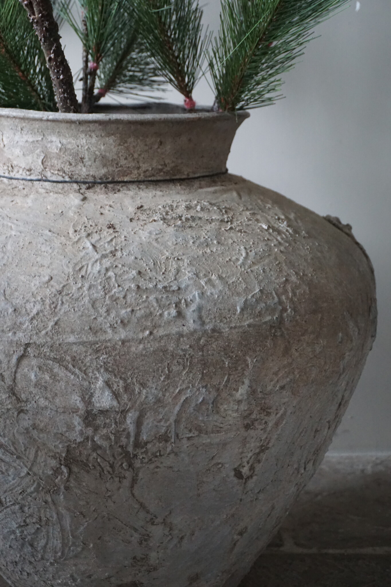 Be-Uniq Verweerde Indonesische Waterpot | D60 x H60