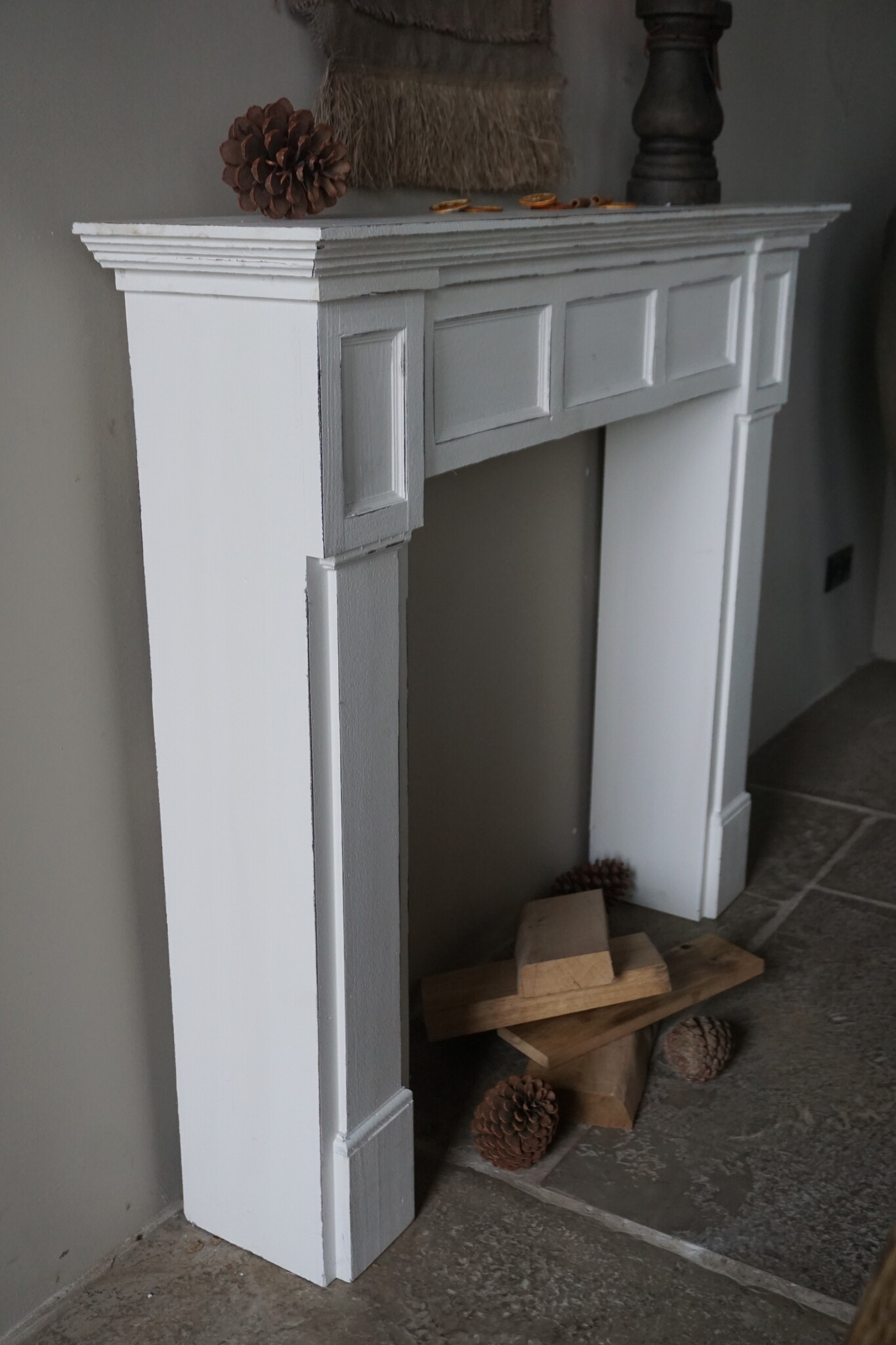 Rene Houtman Sfeervolle Houten Schouw | Wit | H108 x B125 x D27 cm
