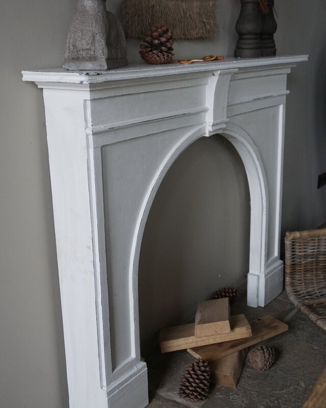 Rene Houtman Sfeervolle Houten Schouw | Wit | H104 x B130 x D21 cm