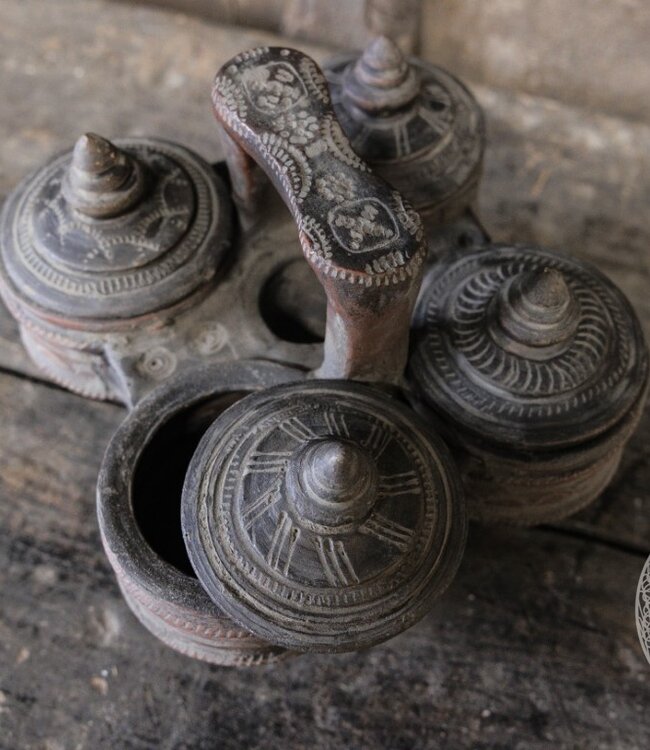 Be-Uniq Traditionele Spicebox | India | H17 x B20 x D20 cm