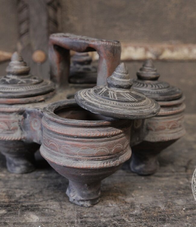 Be-Uniq Traditionele Spicebox | India | H17 x B20 x D20 cm