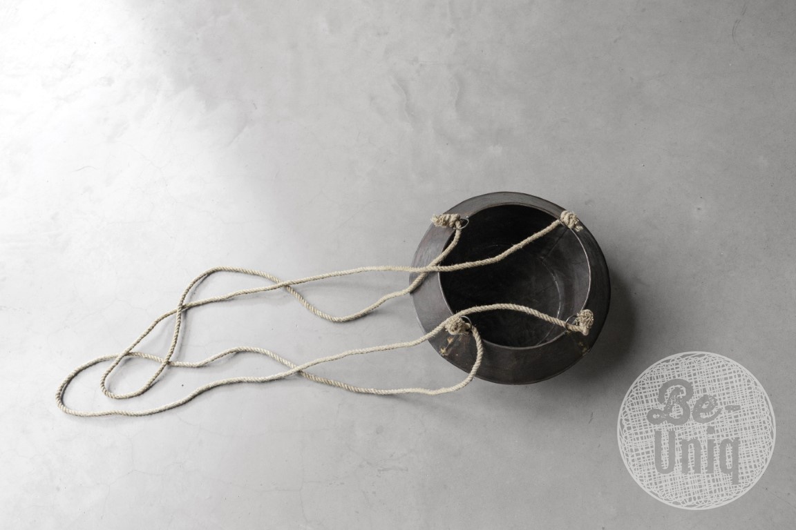 Be-Uniq Metalen Hangpot Aan Touw | H15 x B32 x D32 cm