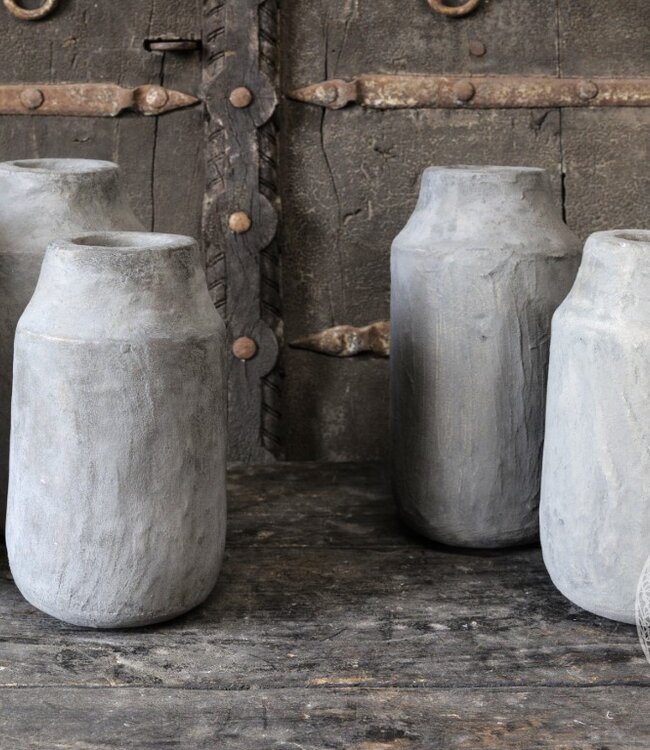 Be-Uniq Vaas | Large | Organic Collection | H31 x B14 x D14 cm