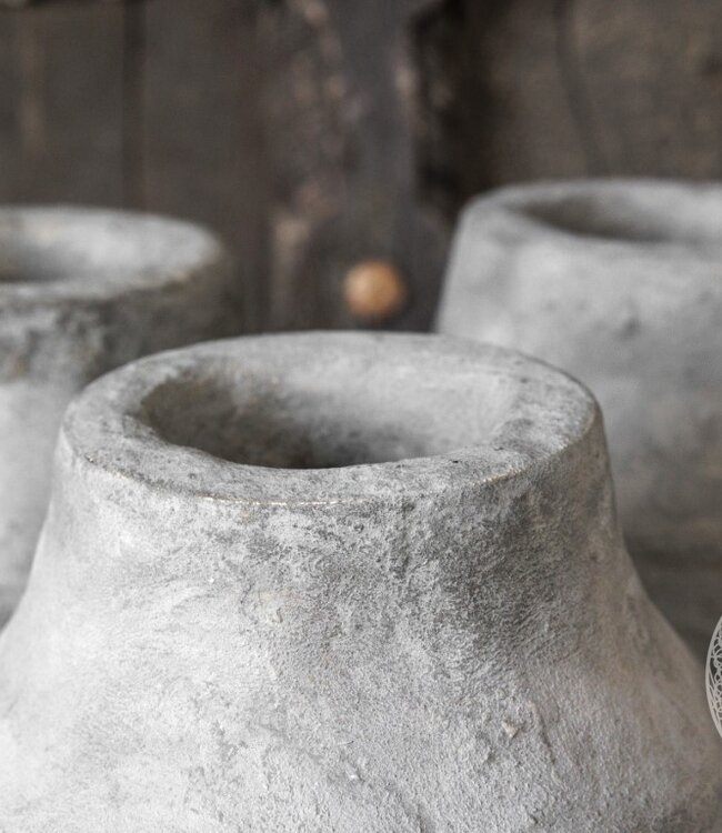 Be-Uniq Vaas | Large | Organic Collection | H31 x B14 x D14 cm