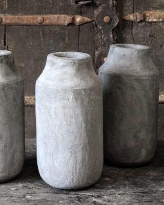 Be-Uniq Vaas | Large | Organic Collection | H31 x B14 x D14 cm