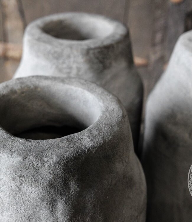 Be-Uniq Vaas | Small | Organic Collection | H27 x B14 x D14 cm