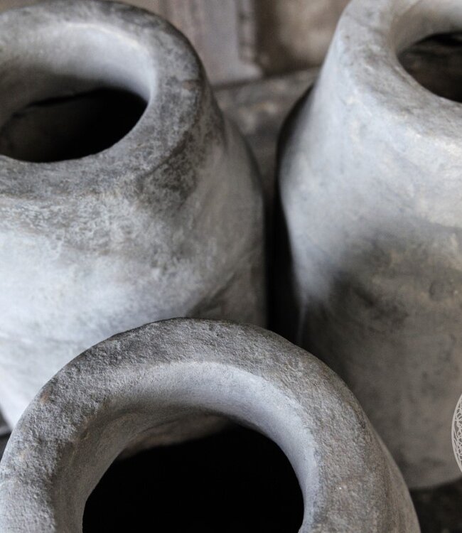 Be-Uniq Vaas | Small | Organic Collection | H27 x B14 x D14 cm